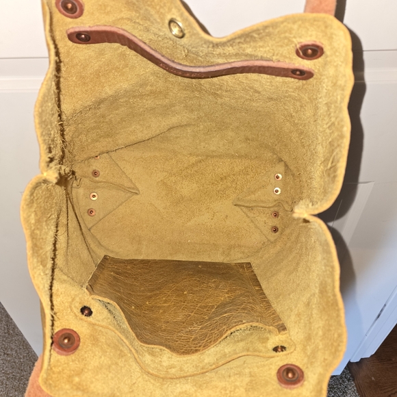 Elegant Golden Yellow KMM Bison Leather Tote Bag - Picture 4 of 5